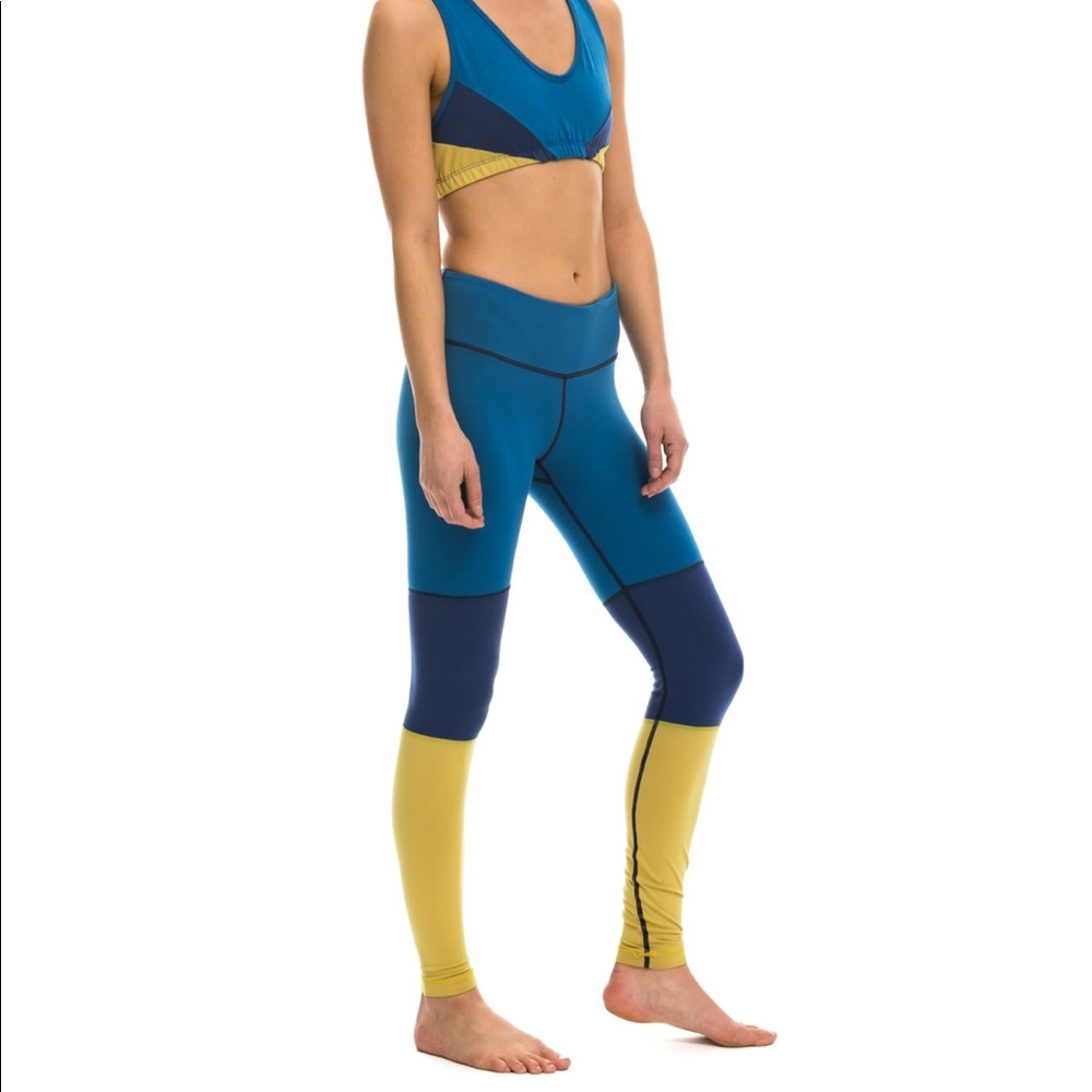 AVIATOR NATION SPRINTER LEGGINGS